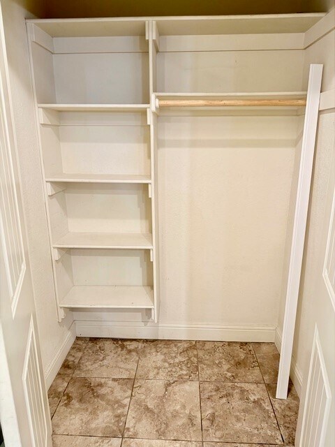 Building Photo - 2903 SW Tanglewood Ave