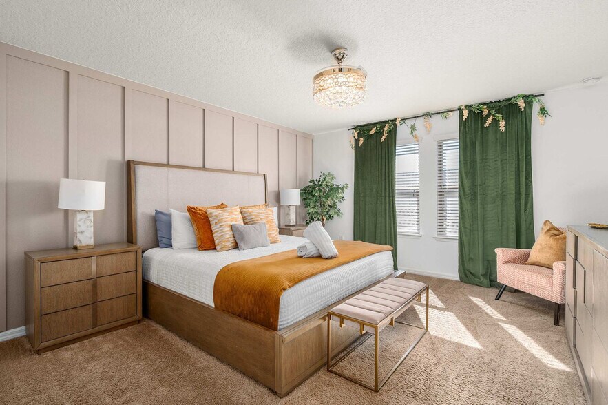 Building Photo - 1978 Majorca Dr