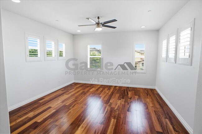 Building Photo - 28625 Stonegate Ct