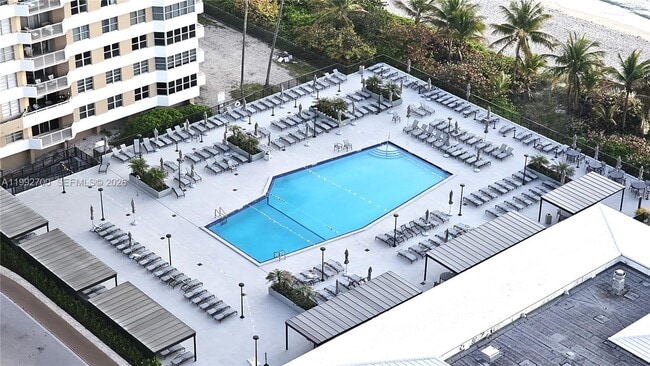 Building Photo - 1980 S Ocean Dr