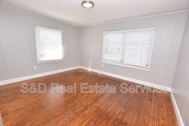 Building Photo - 312 Cannon St