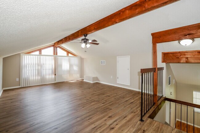 Building Photo - 1338 N Marcy Dr