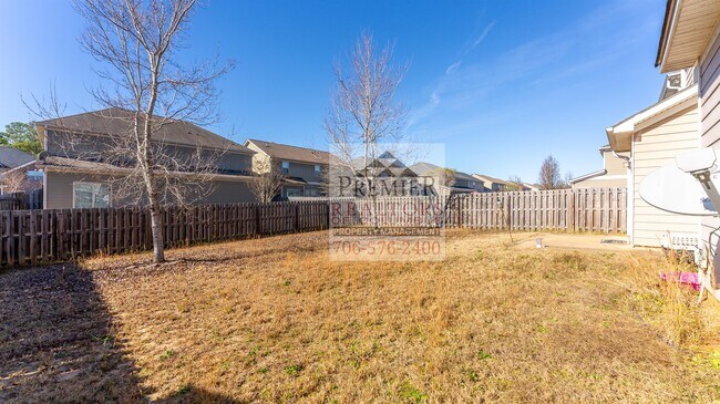 Building Photo - 7331 San Vista Dr
