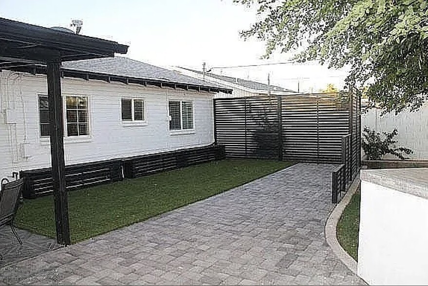 Backyard - 1359 E Whitton Ave