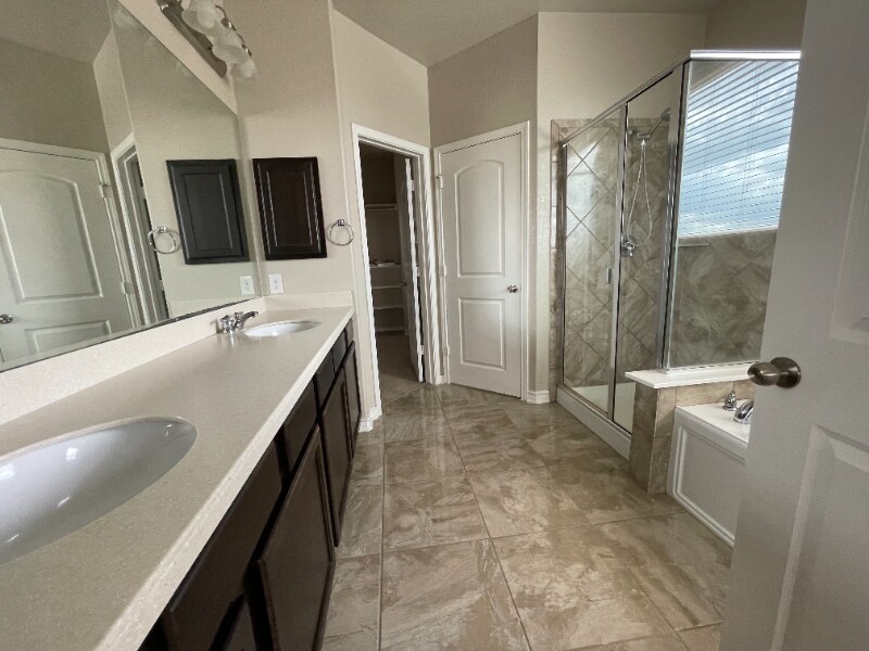 Building Photo - 1442 Rock Dove Rd