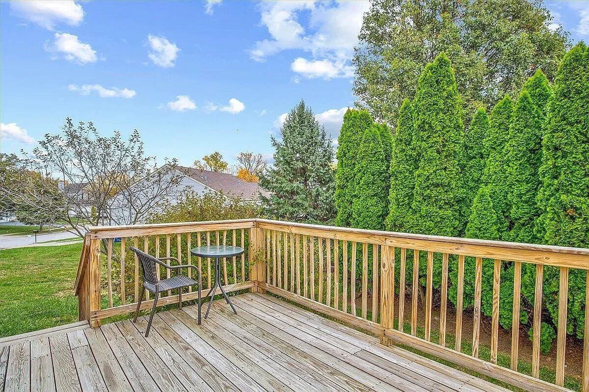 Building Photo - 1962 Manley Way