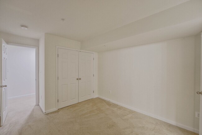 Building Photo - 3461 Eagle Ridge Dr