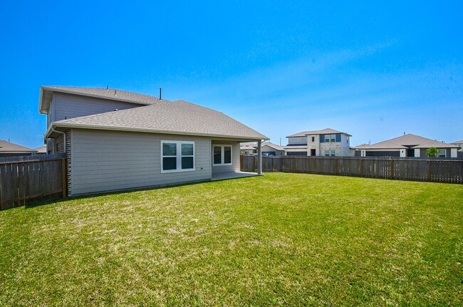 Building Photo - 8034 House bank Ln