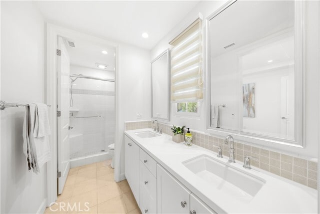 Building Photo - 61 Belfast