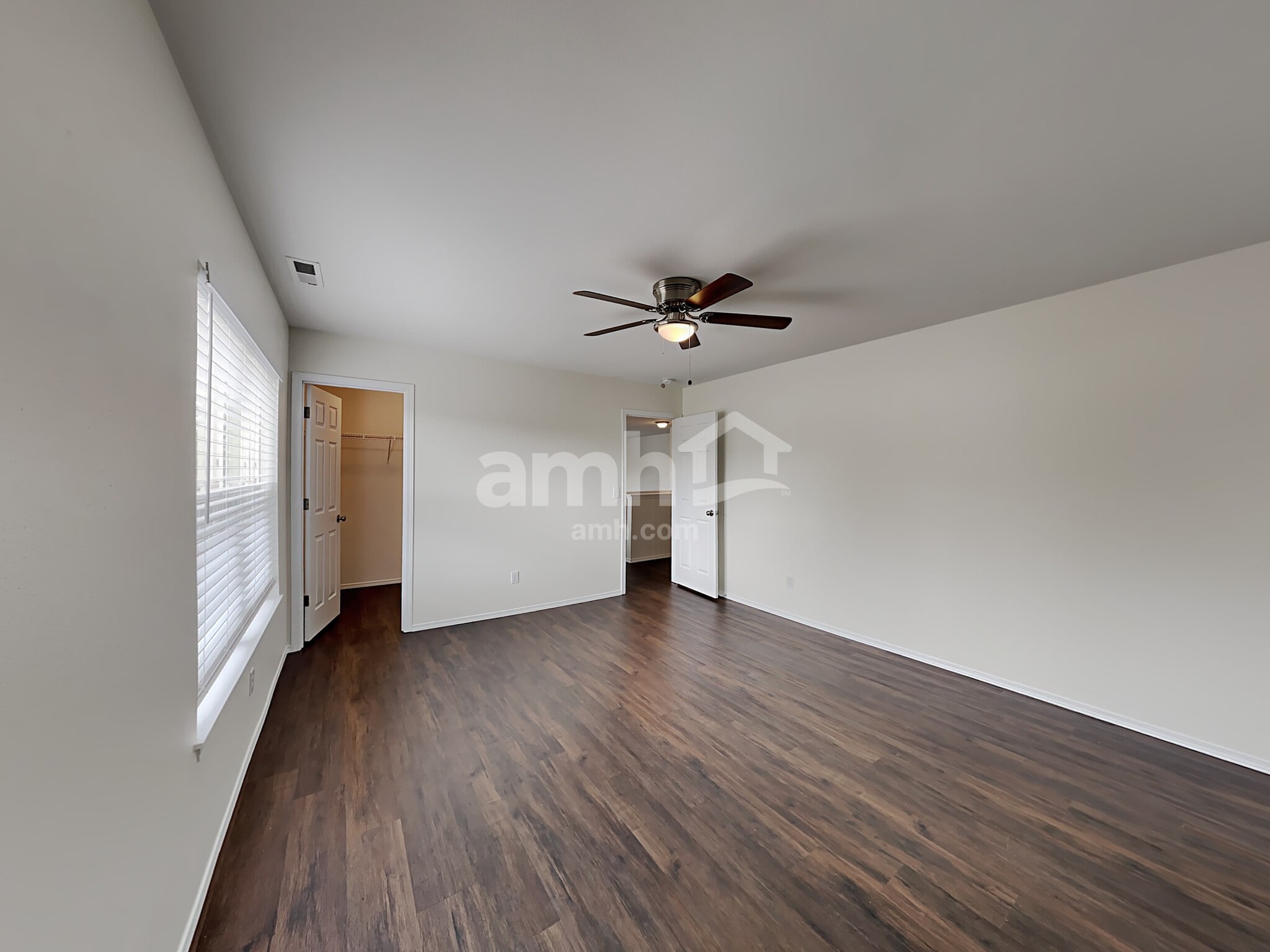 Building Photo - 14915 94th Ave Ct E
