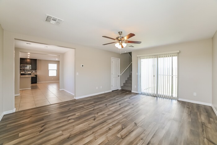 Building Photo - 8126 W Agora Ln