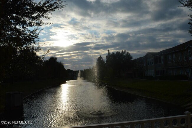 Building Photo - 10075 Gate Pkwy