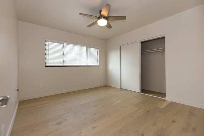 Building Photo - 1828 10th St