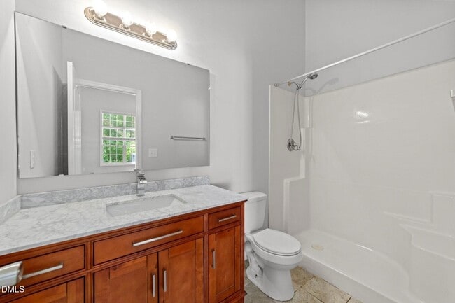 Building Photo - 6809 Middleboro Dr
