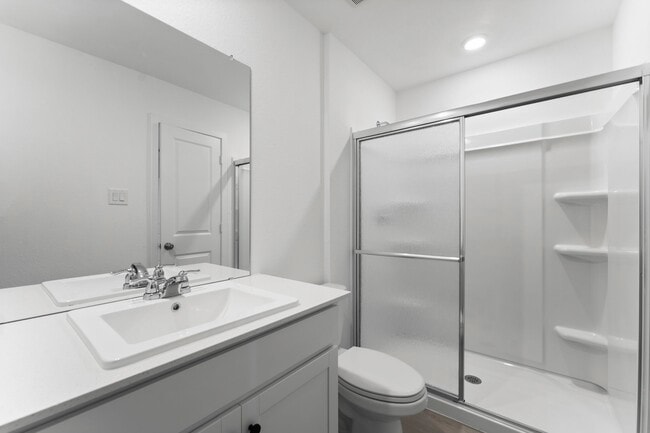 Building Photo - 25392 Carnation Ct