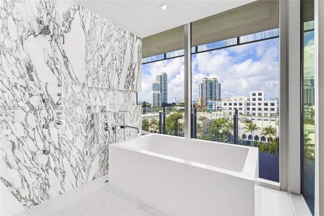 Building Photo - 120 Ocean Dr