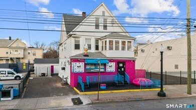 Building Photo - 712 Madison Ave