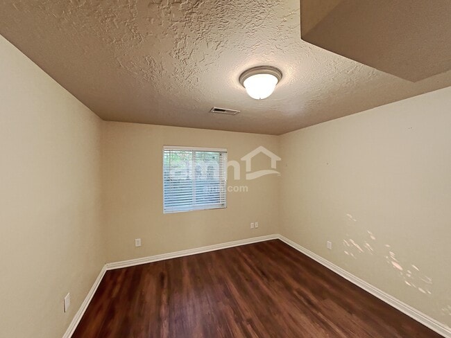 Building Photo - 1452 S 1350 W