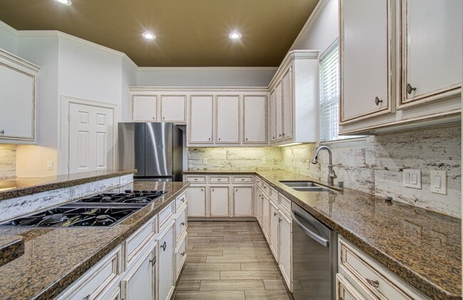 Building Photo - 13514 Broadmeadow Ln