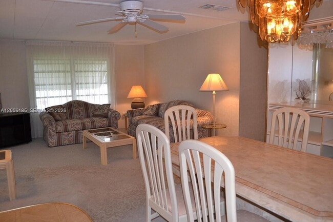 Building Photo - 1620 SW 64th Way