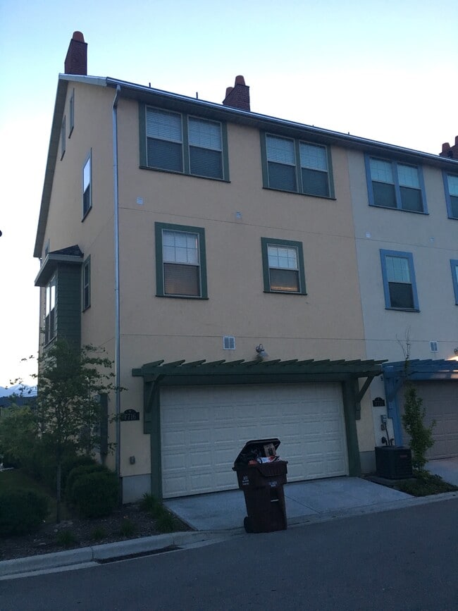 Building Photo - 7716 San Savino Way