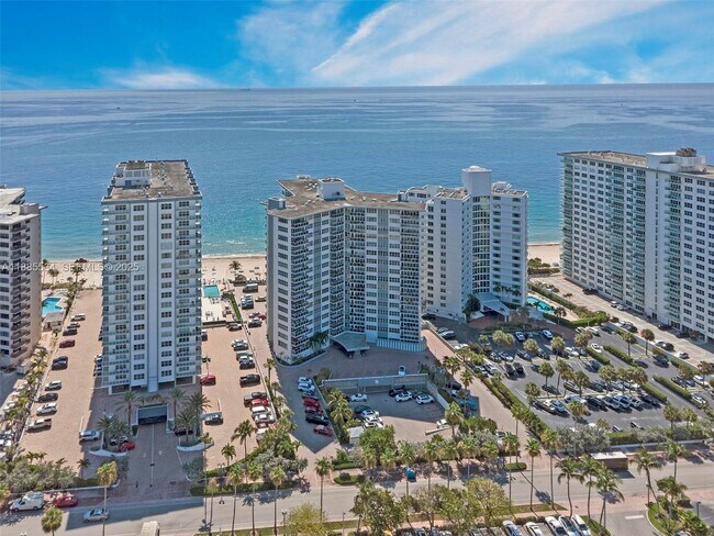 Building Photo - 3700 Galt Ocean Dr