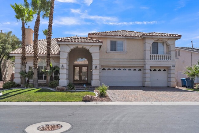 Primary Photo - LUXORY 5 BEDROOM 3 1/2 BATH HOME LOCATED I...