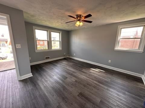 Building Photo - 3733 Bonview Ave