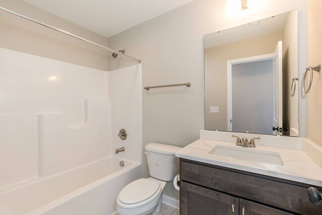 Building Photo - Brand NEW Three Bedroom Home!