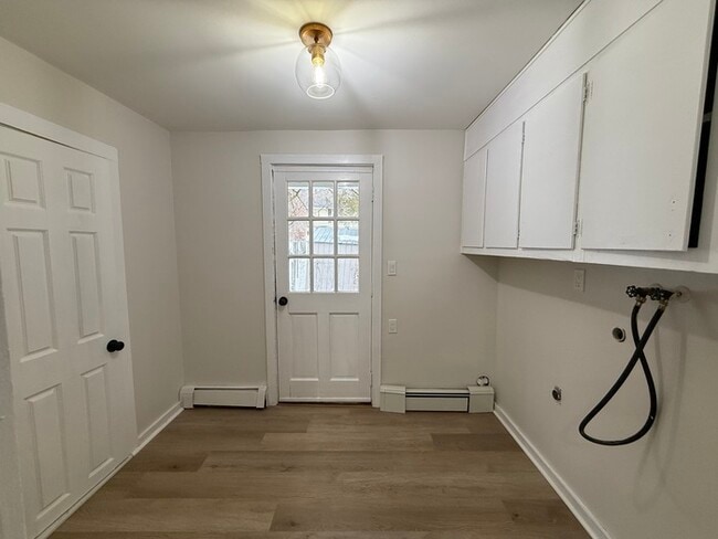 Building Photo - 92 Fairview Ave