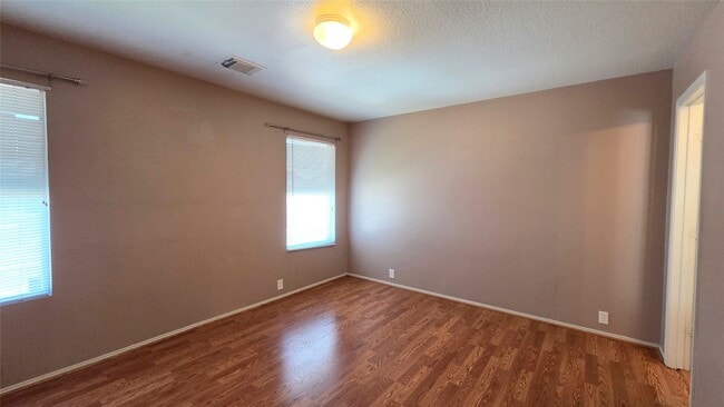 Building Photo - 9702 Coyote Creek Dr