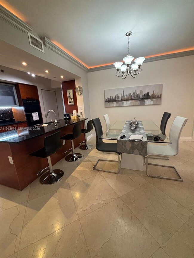 Building Photo - 1830 S Ocean Dr