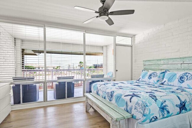 Building Photo - 1412 Eleventh Street-SI FL2-ID1023183P