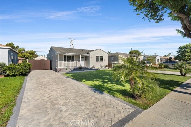 Building Photo - 3367 W 152nd St