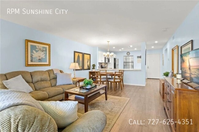 Building Photo - 2400 Winding Creek Blvd