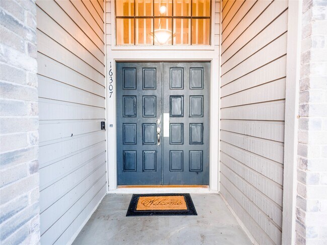 Building Photo - 16307 Mulberry Run Ct