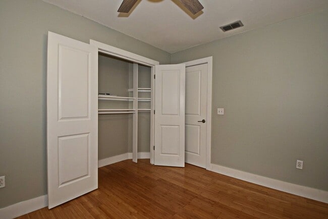 Building Photo - Colonialtown North 3BR – Prime Mills 50 Location