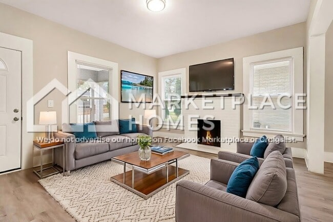 Building Photo - 1416 St Michael Ave