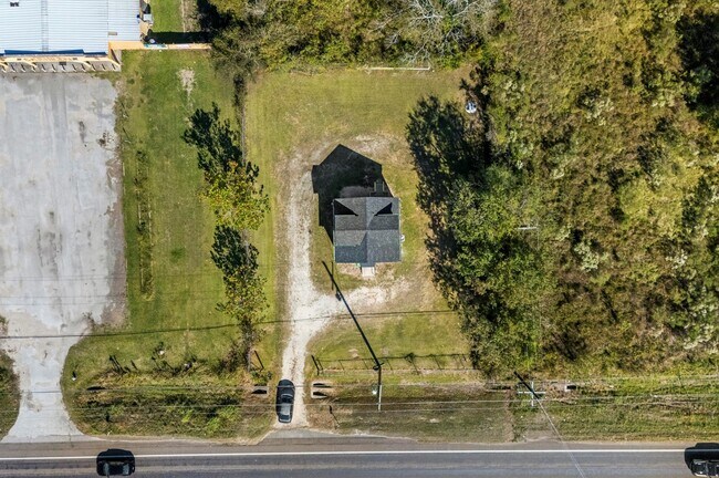 Building Photo - 1420 FM 1960