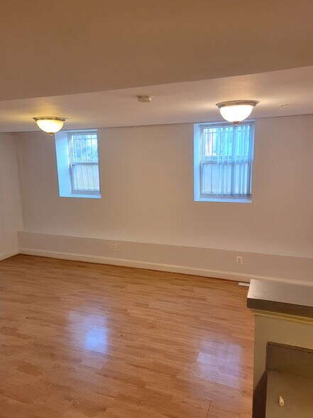 Building Photo - 330 Rhode Island Ave NE