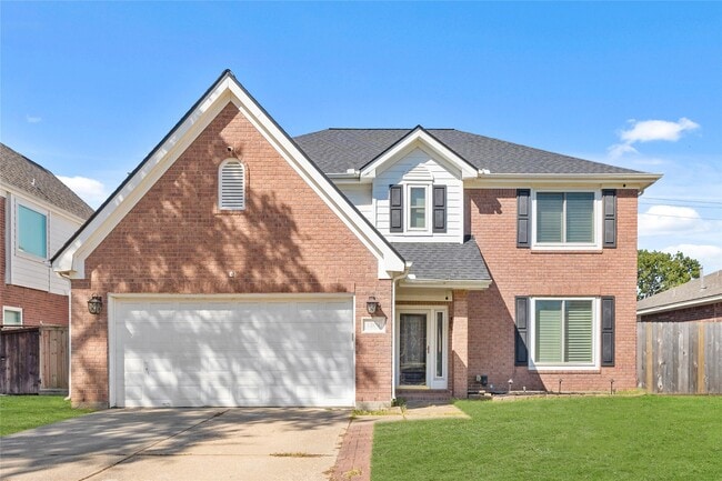 Primary Photo - 1209 Comanche St