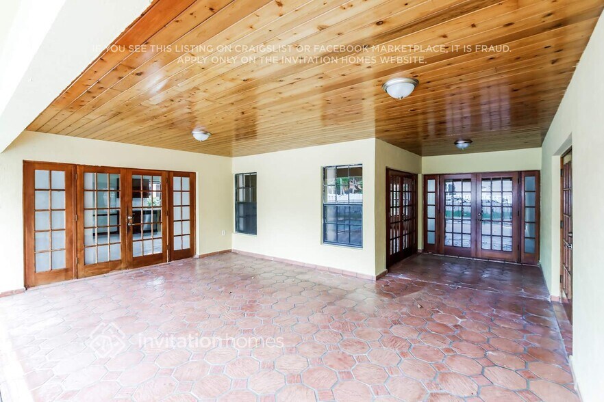 Building Photo - 16630 NW 82nd Ave