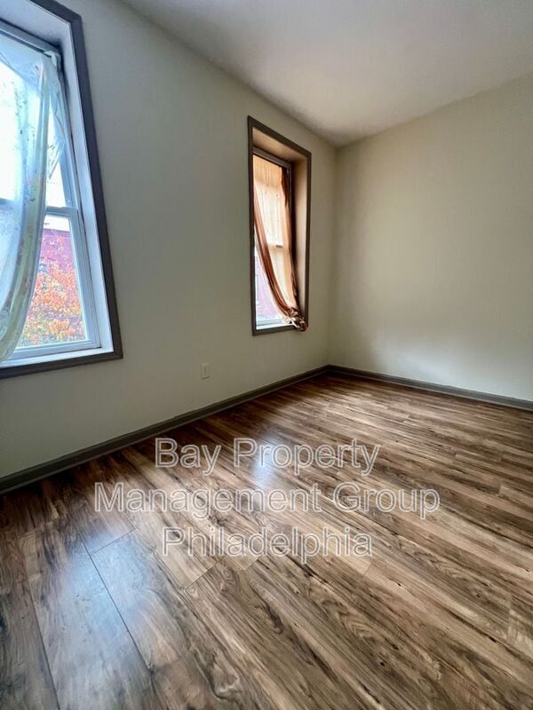 Building Photo - 1631 Edgley St