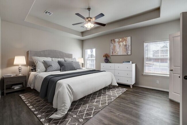 Building Photo - 3/2/2 Brand New Luxury Patio Home