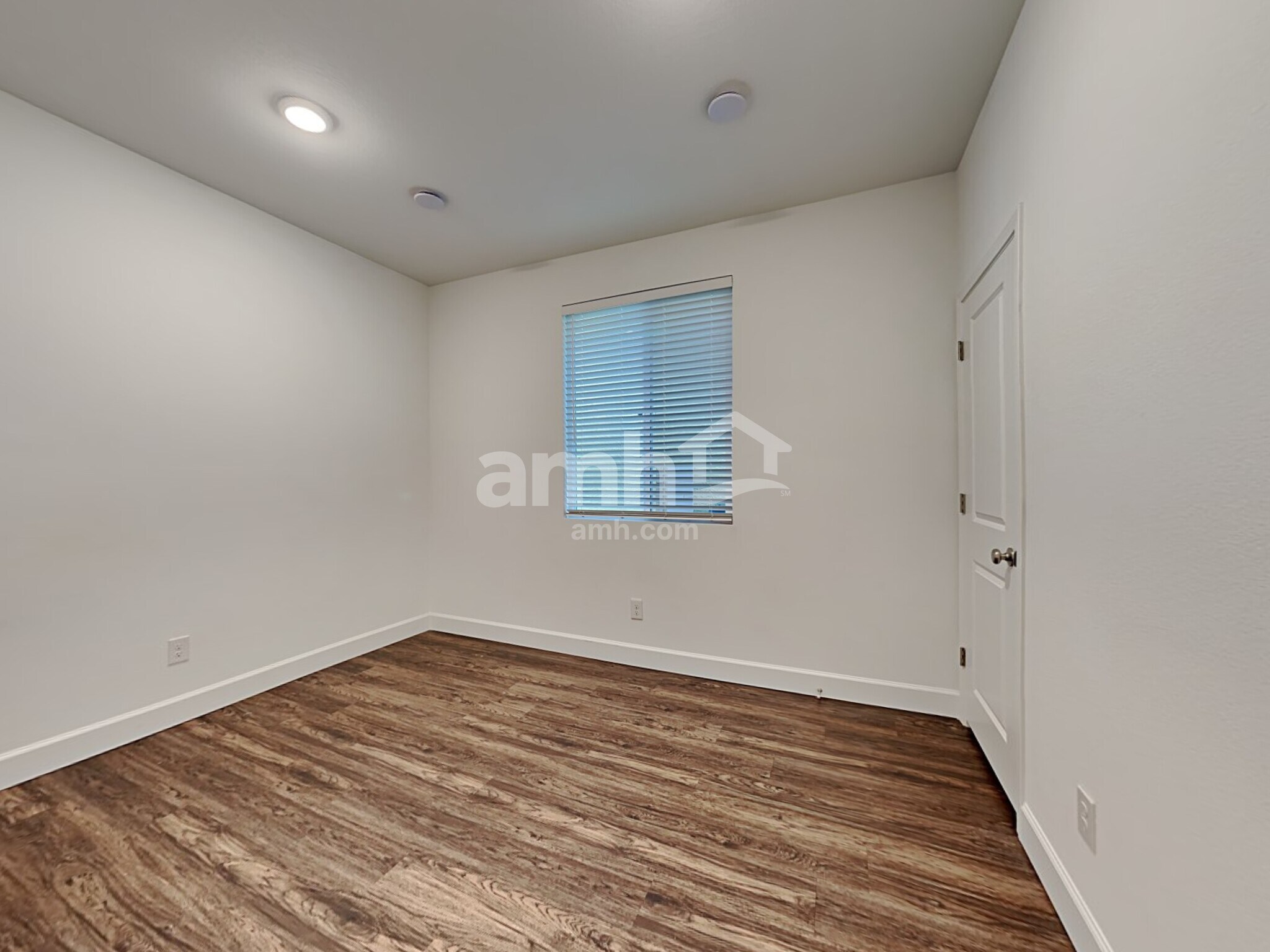 Building Photo - 9121 S Conquistador St