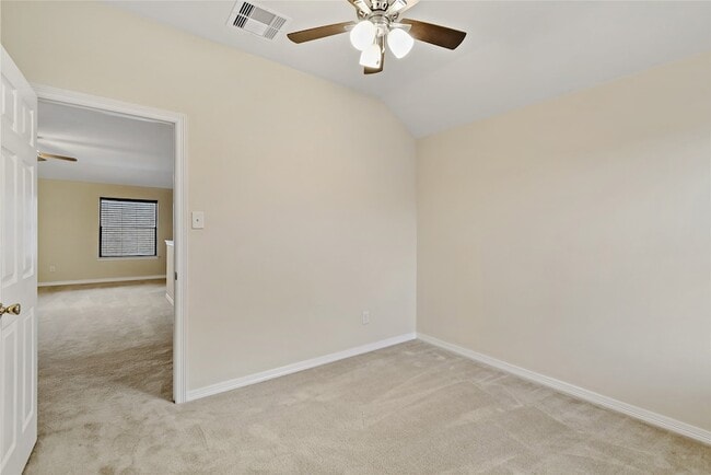 Building Photo - 3308 Southern Grove Ln