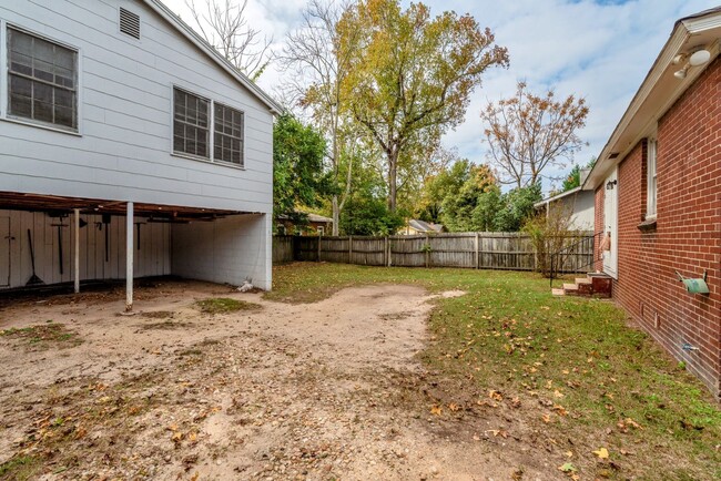 Building Photo - Beautiful brick cottage on Central Avenue ...