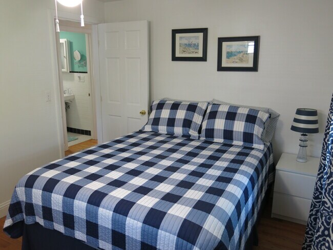 Building Photo - 223 Purgatory Rd