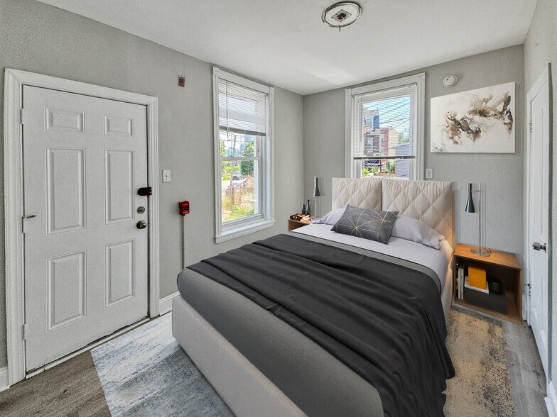 Building Photo - 637 N 32nd St