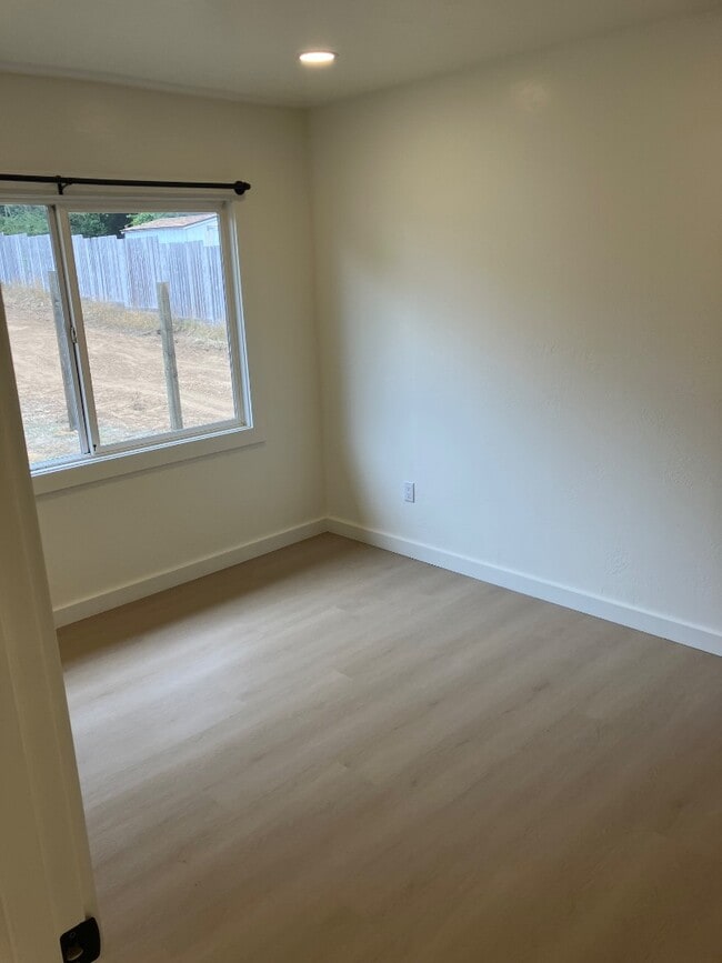 Building Photo - 1421 Underwood Ct